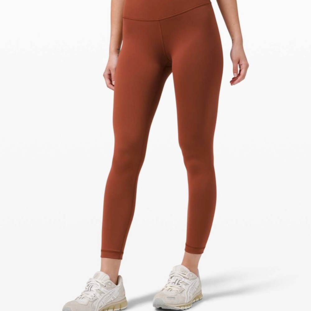 Lululemon Wunder Under high rise leggings 25” size 8 in dark terracotta